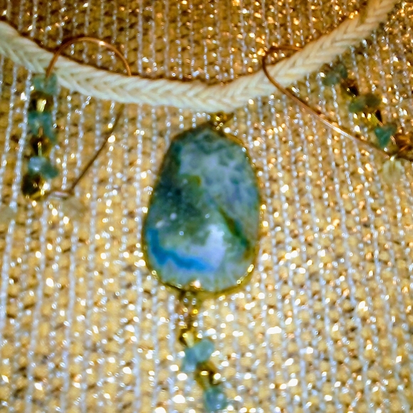 Sew sweet,100% dragon vein agate pendant lined with 18k gold, %100 hemp necklace - Picture 2 of 2